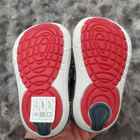 Stride Rite shoes - Picture 4 of 5